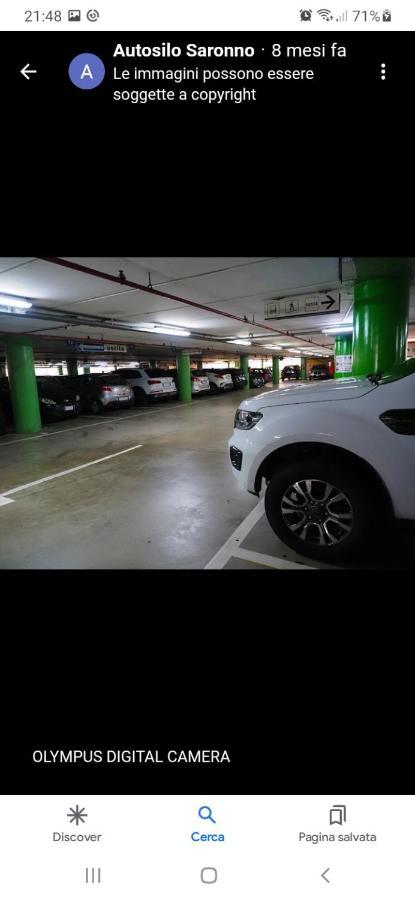 L'Appartamento Della Stazione Di ซารอนโน ภายนอก รูปภาพ